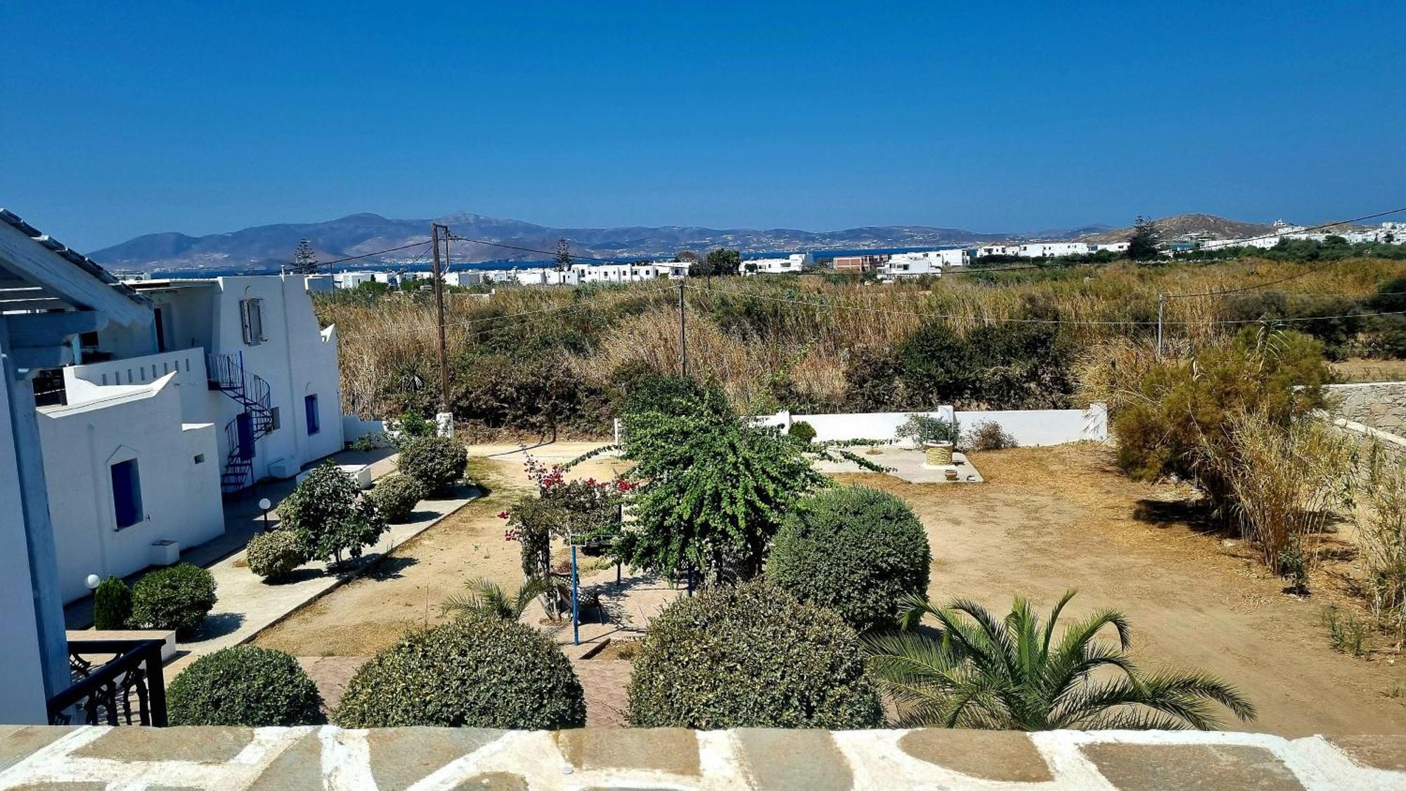 Sophi's L Studios&Apartments Agia Anna  Extérieur photo