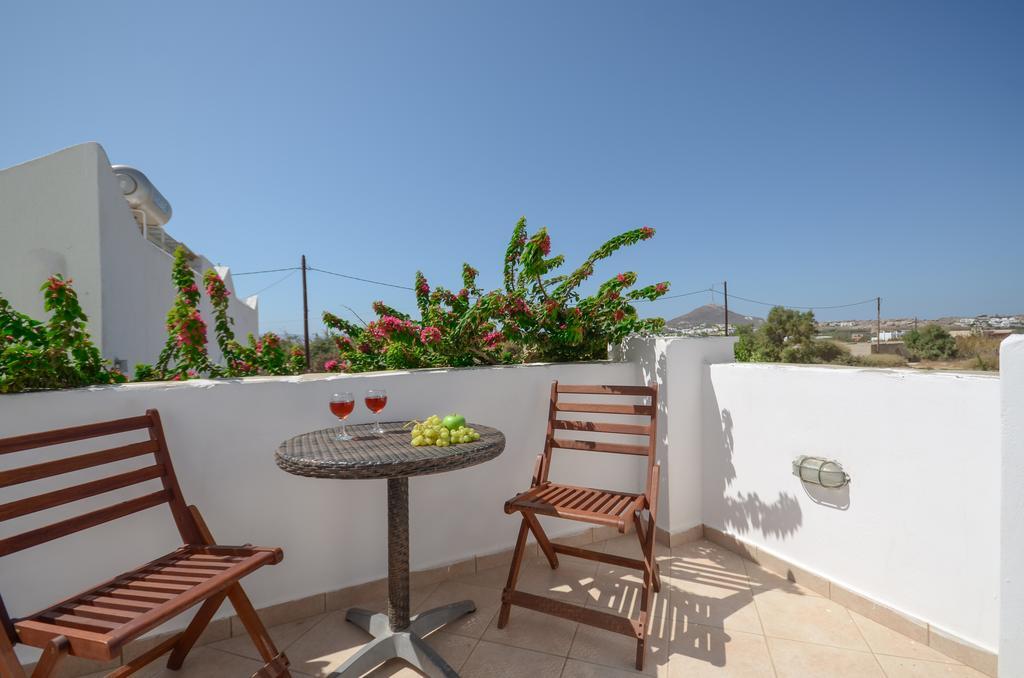 Sophi's L Studios&Apartments Agia Anna  Extérieur photo